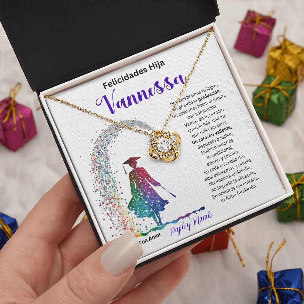 El Nudo Eterno del Amor: Un Legado de Luz y Coraje en tu Graduación Jewelry/LoveKnot Acabado en Oro Amarillo de 18 quilates Standard Box