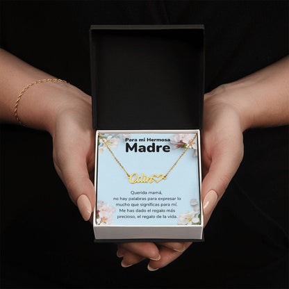 A Mi Madre Hermosa Collar Personalizado Con Nombre Corazón - Mamá Jewelry/NameNecklaceHeart <p>Acabado en Oro Amarillo de 18 quilates</p> Standard Box 