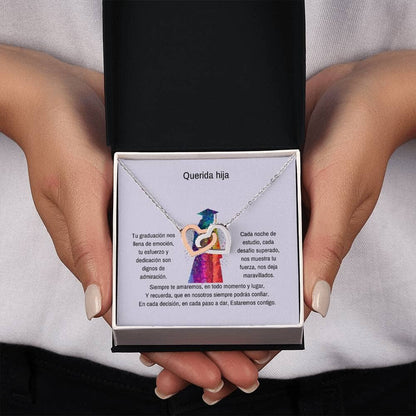 Abrazo Eterno: Un Collar de Corazones para Su Triunfo Jewelry/InterlockingHearts 