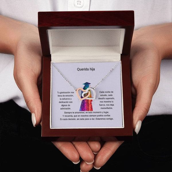 Abrazo Eterno: Un Collar de Corazones para Su Triunfo Jewelry/InterlockingHearts 