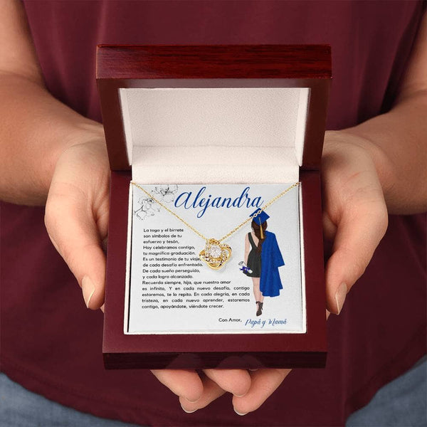 Abrazo Eterno: Un Collar de Nudo de Amor para Celebrar el Inicio de Tu Nuevo Capítulo Jewelry/LoveKnot Acabado en Oro Amarillo de 18 quilates Luxury Box 