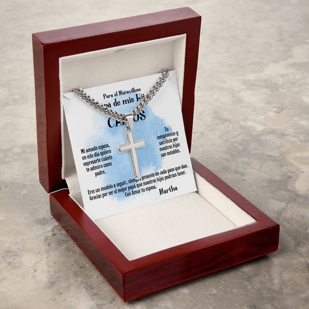 Cadena Cubana con Cruz Personalizada: Un Regalo Único para el Mejor Papá del Mundo Jewelry/EngravedCross ShineOn Fulfillment Caja de Lujo c/LED 