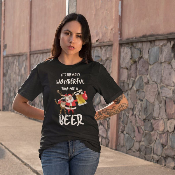 Camiseta de Navidad "It’s the Most Wonderful Time for a BEER" T-Shirt Printify 