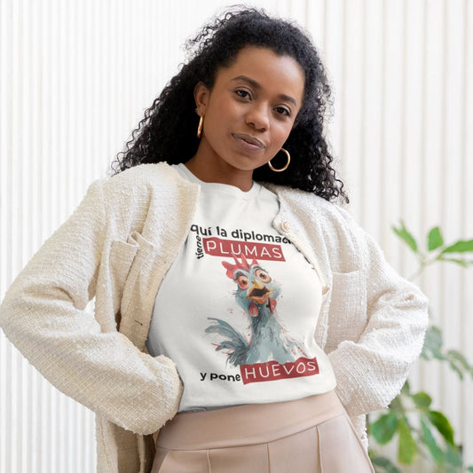 Camiseta 'Diplomacia con Plumas' – El Regalo con Carácter y Corazón para Mamá T-Shirt 