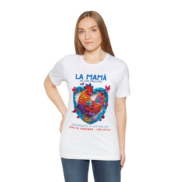 Camiseta Exclusiva 'La Mamá de los Pollitos' – Celebra a Mamá con Estilo y Audacia T-Shirt Printify 