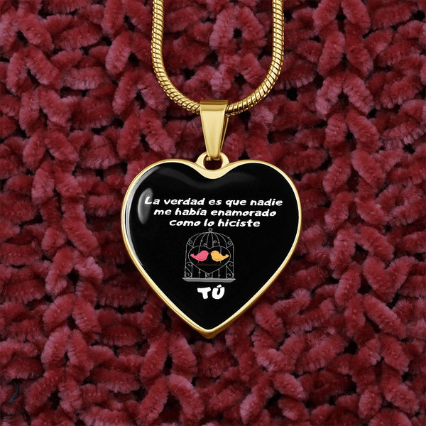 Collar forma corazón: La verdad es que nadie me había enamorado como lo hiciste tú! - Fondo negro Jewelry 
