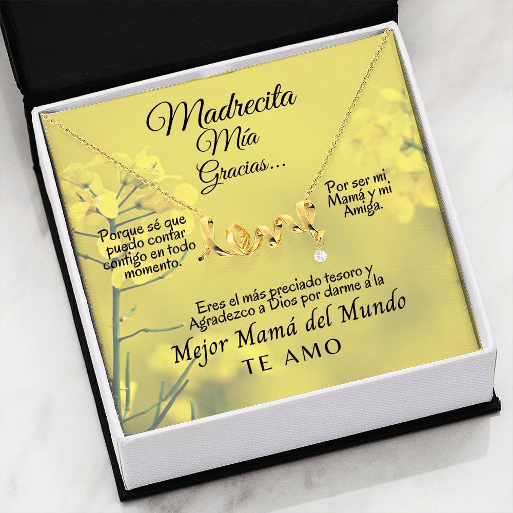 Collar para Mamá: Madrecita Mía - Regalo perfecto para Día de la Madre - Collar con palabra LOVE escrita Jewelry 18k Yellow Gold Scripted Love 