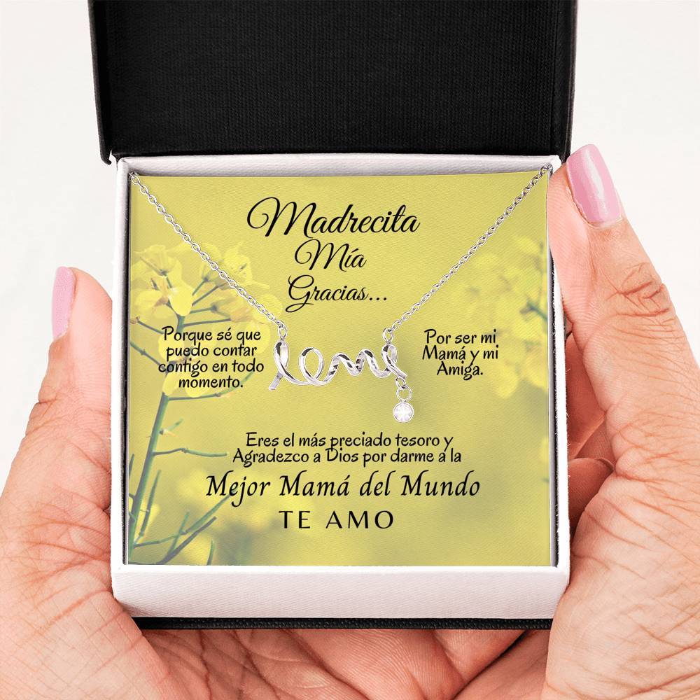 Collar para Mamá: Madrecita Mía - Regalo perfecto para Día de la Madre - Collar con palabra LOVE escrita Jewelry 