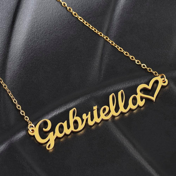 Collar Personalizado 'Corazón de Graduación': Un Regalo Unico para la Graduada Jewelry/NameNecklaceHeart ShineOn Fulfillment 