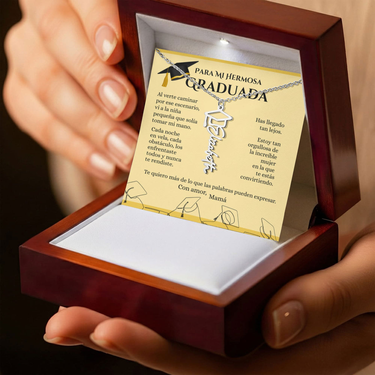 Collar Personalizado de Graduación con Nombre – Regalo Emotivo para Graduada | Joyería con Birrete | Recuerdo de Logro y Nuevos Comienzos Jewelry 