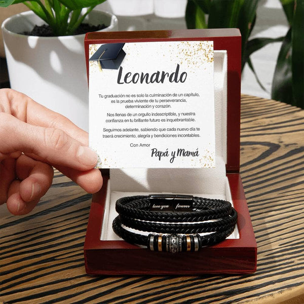 Eco de Amor Eterno: Una Pulsera de Graduación que Encierra Orgullo y Promesas Inquebrantables Jewelry/bracelet 