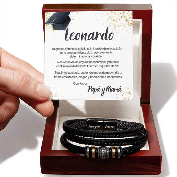 Eco de Amor Eterno: Una Pulsera de Graduación que Encierra Orgullo y Promesas Inquebrantables Jewelry/bracelet 