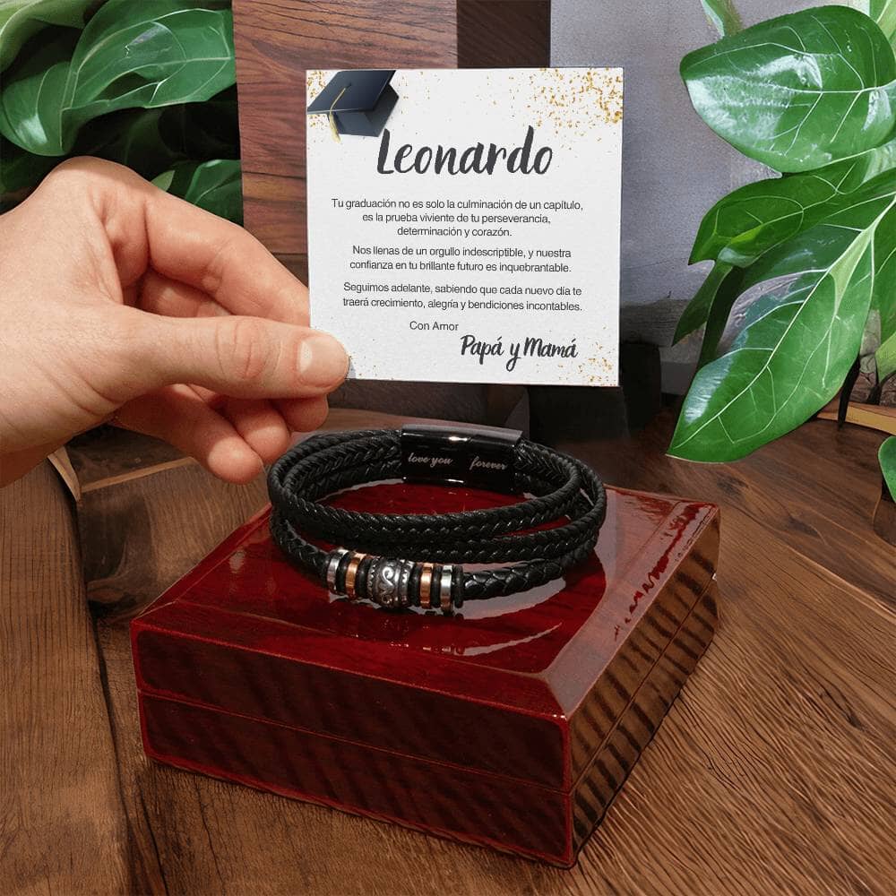 Eco de Amor Eterno: Una Pulsera de Graduación que Encierra Orgullo y Promesas Inquebrantables Jewelry/bracelet <p>Caja de Lujo c/LED</p> 