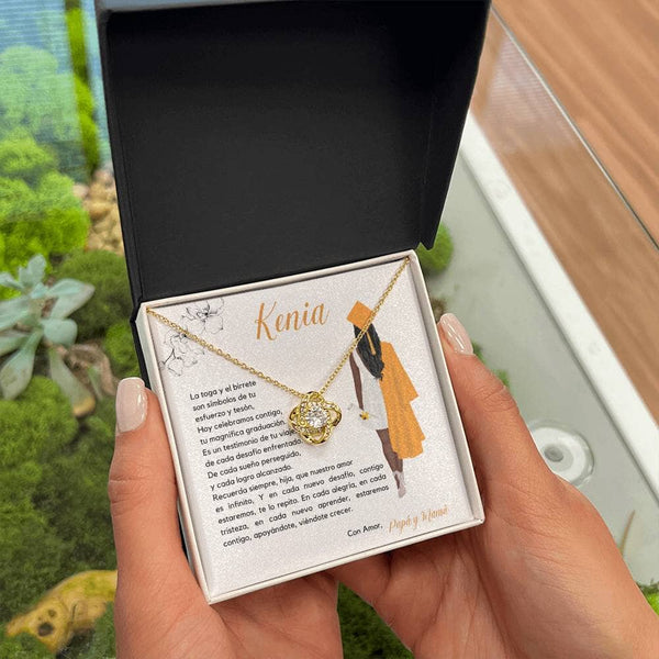 Ecos de Orgullo y Amor: Un Regalo de Graduación Inolvidable Jewelry/LoveKnot Acabado en Oro Amarillo de 18 quilates Standard Box 