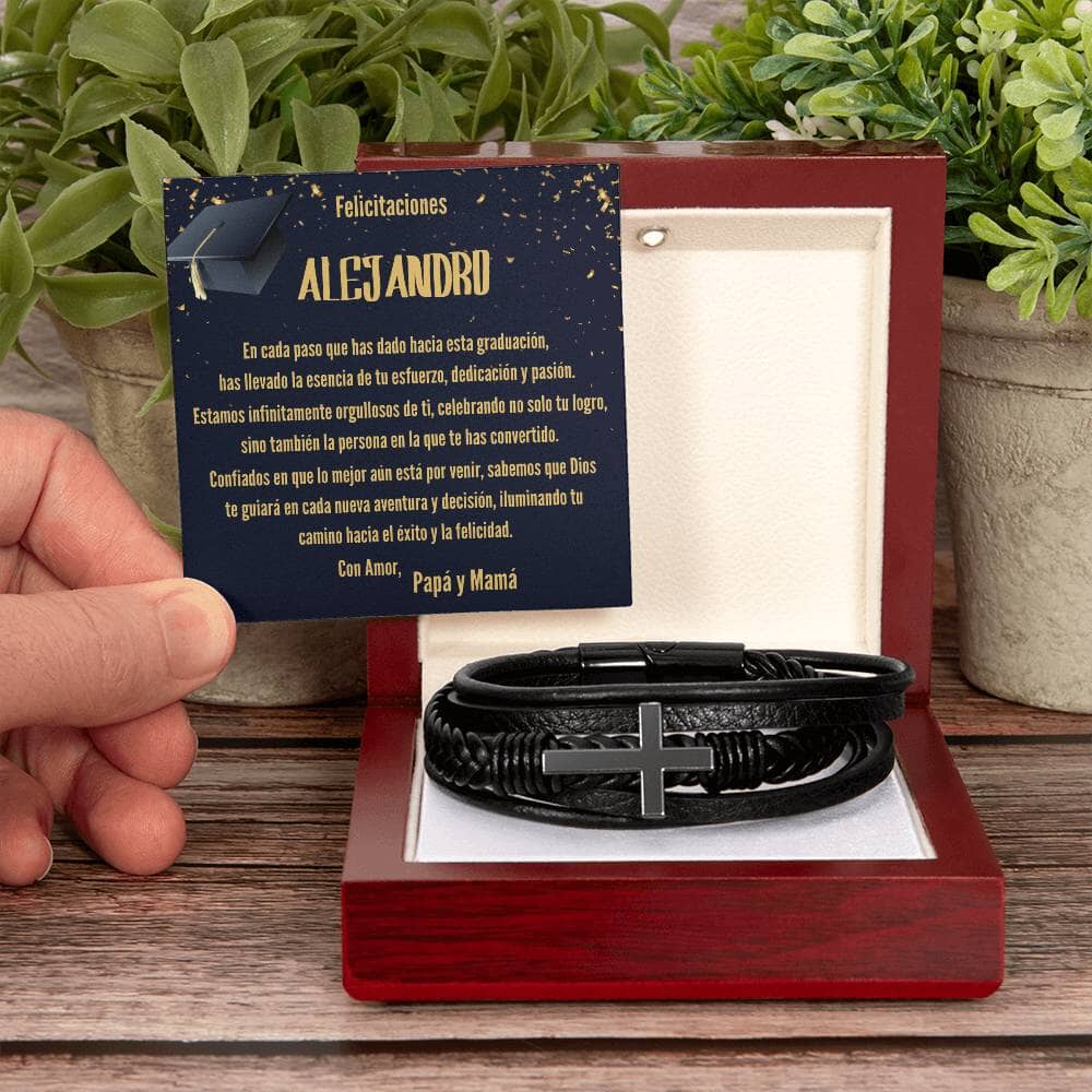 Ecos de Orgullo y Amor: Un Regalo de Graduación Que Trasciende Jewelry/bracelet ShineOn Fulfillment <p>Caja de Lujo con LED</p> 