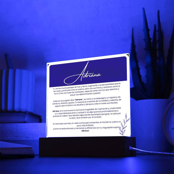 Esencia de Adriana": Lámpara de Acrílico Personalizado de Lujo Acrylic/Square ShineOn Fulfillment <pre><code>Cuadrado de acrílico con base LED</code></pre> 