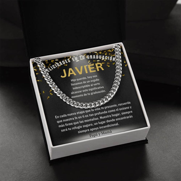 Eslabones de Amor y Orgullo: Un Legado de Luz en Tu Graduación Jewelry/CubanLink 