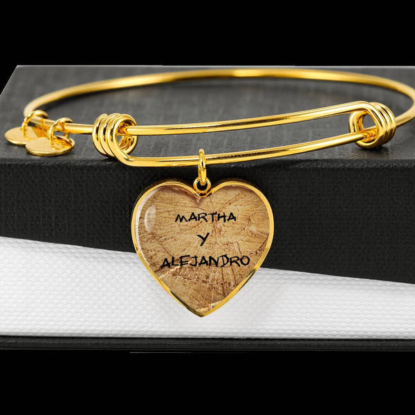 Esta pulsera le encantará a tu pareja - Pulsera personalizada con los nombres de los enamorados. Jewelry Brazalete de Corazón Colgate (18k Baño de oro Dorado) 