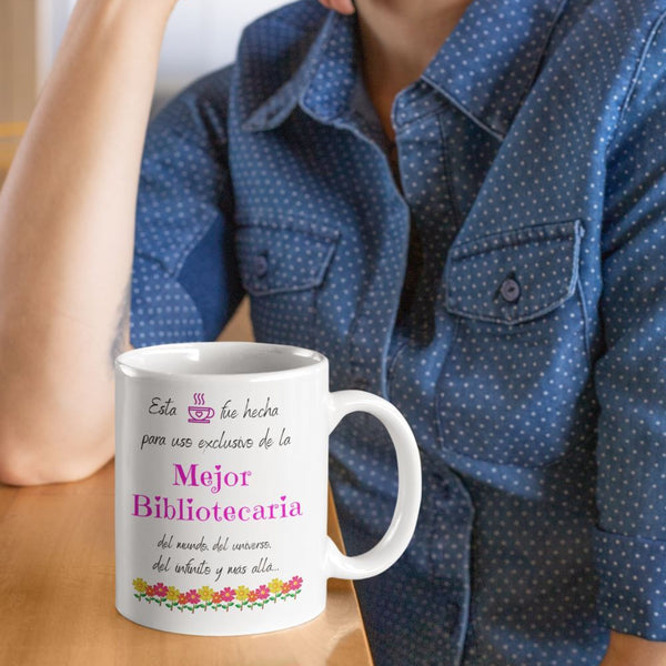 Esta taza fue hecha para uso exclusivo de la Mejor BIBLIOTECARIA del mundo...! Coffee Mug Regalos.Gifts 