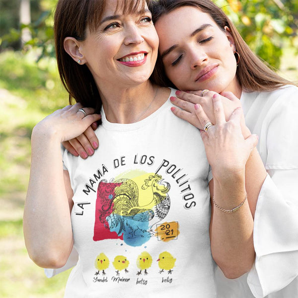 La Mamá de los Pollitos 2021 - Camiseta Personalizada Unisex Customily T-Shirt Printify White S 