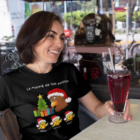 La Mamá de los Pollitos - Versión Navideña T-Shirt Black S 