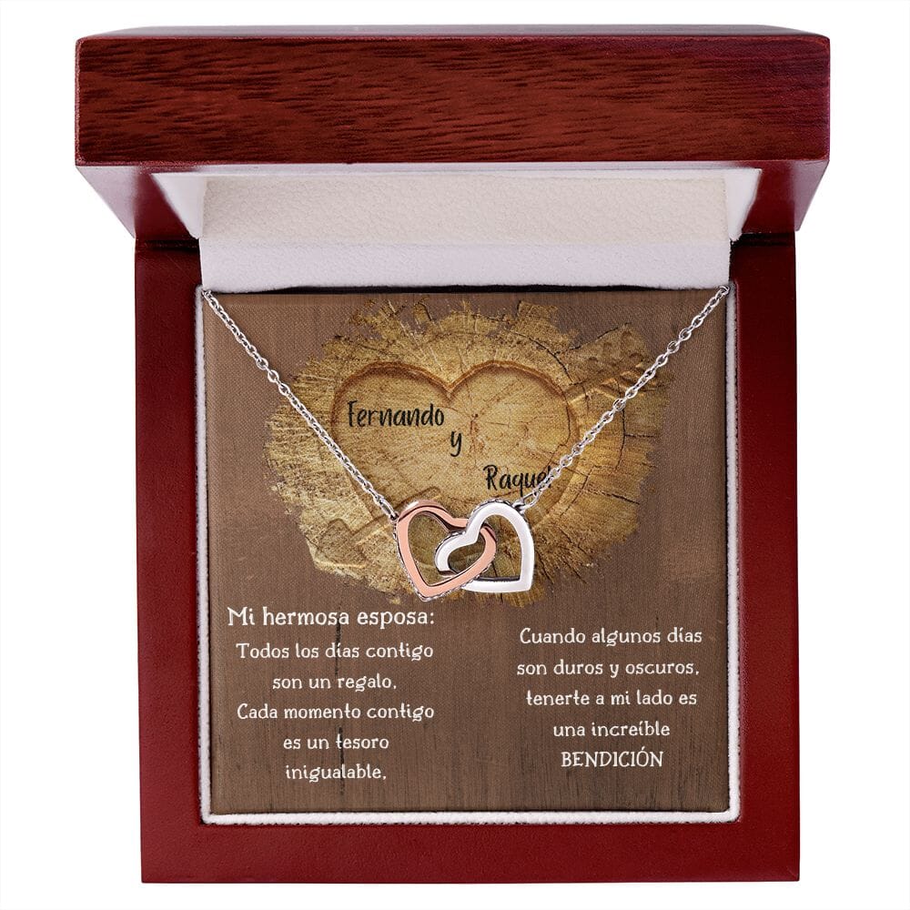 Para mi hermosa esposa- Collar 2 corazones. Personaliza la tarjeta y escoge la caja para el collar. Jewelry Caja de Madera de Lujo con Luz Mahogany 