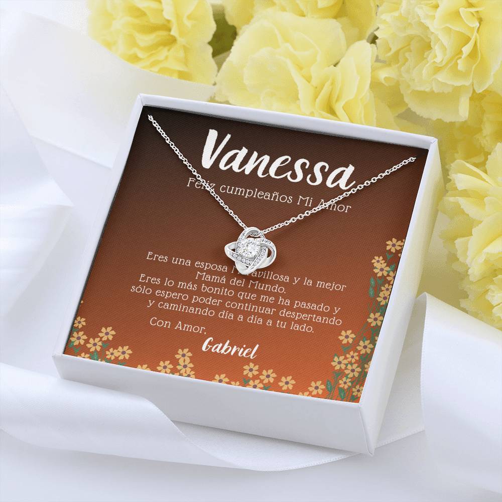 Regalo de cumpleaños para Esposa. Collar Nudo Amor. Personaliza la tarjeta con los nombres Jewelry/LoveKnot 