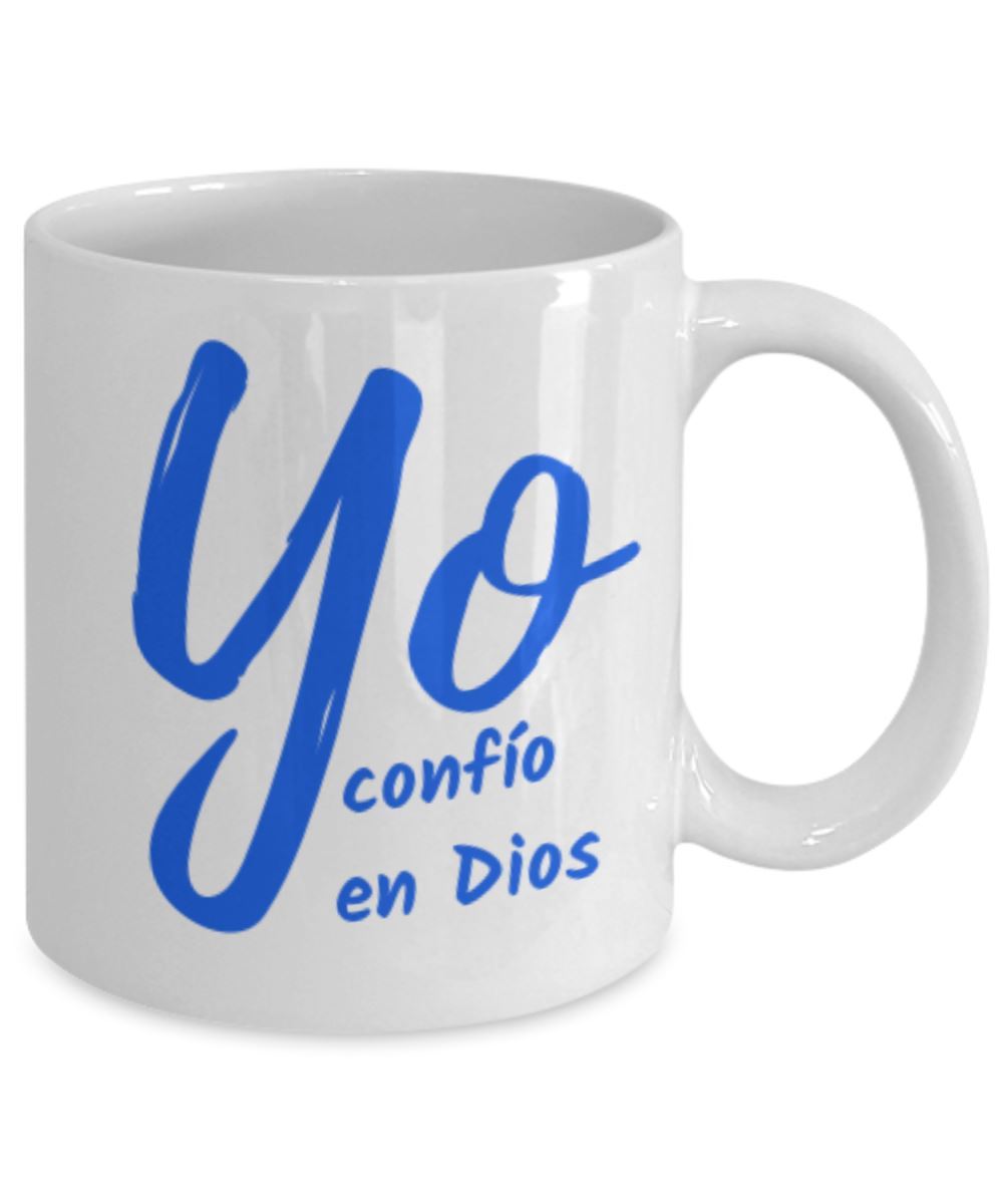 Taza de café: Yo confío en Dios (Blanco con letras azul) Coffee Mug Regalos.Gifts 