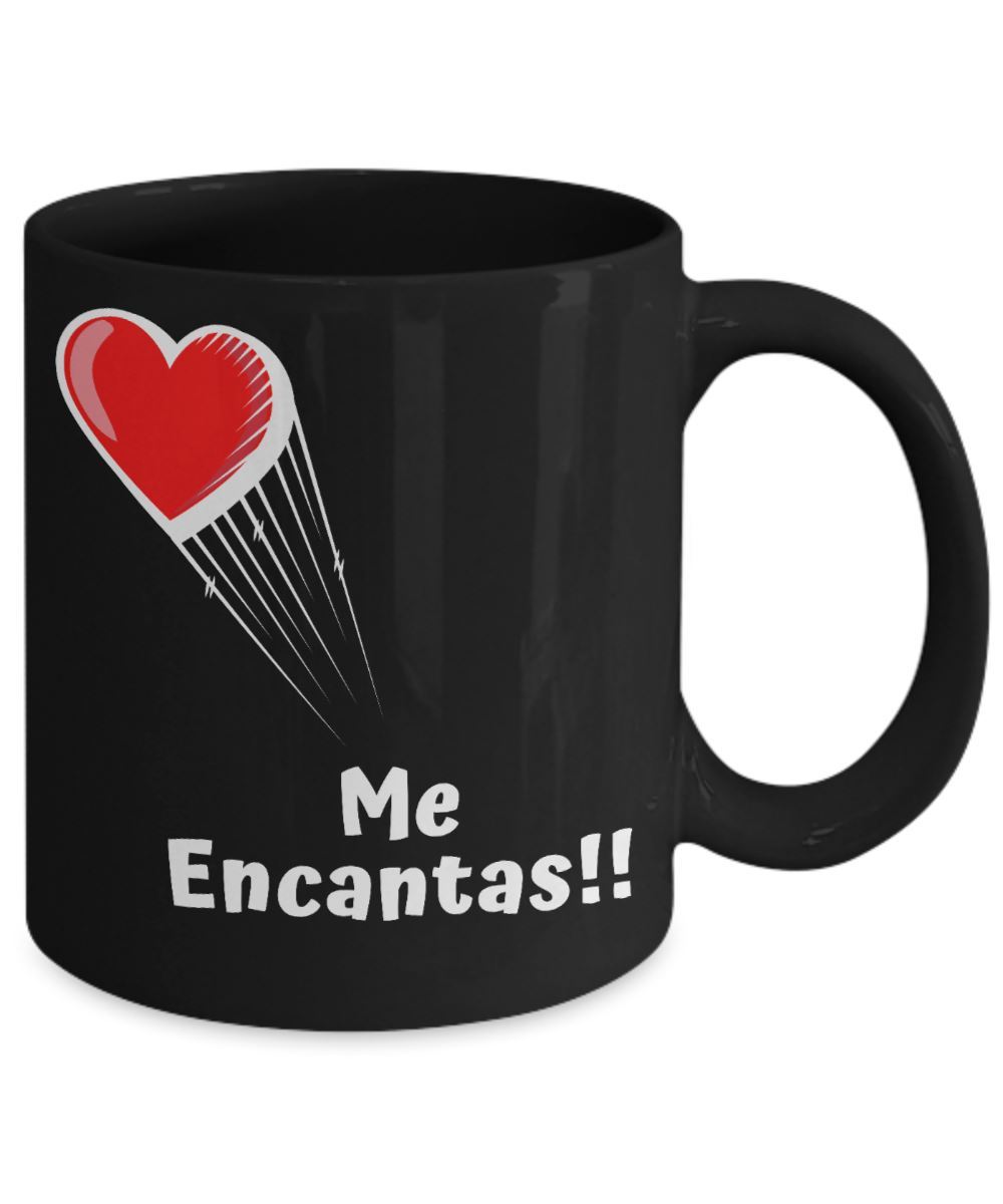 Taza Negra con mensaje de amor: Me encantas… Coffee Mug Regalos.Gifts 