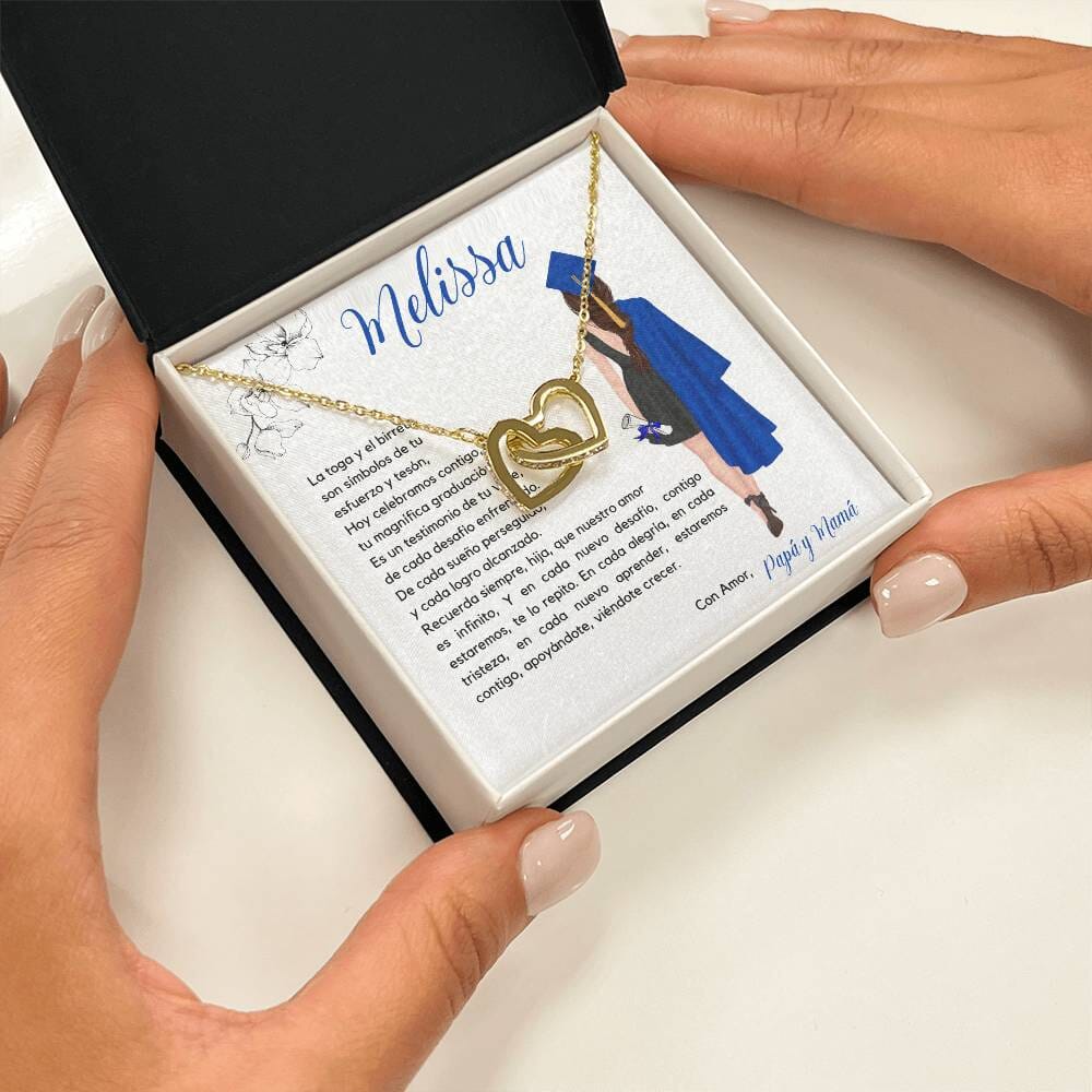 Un Abrazo Eterno de Amor y Orgullo: Collar Corazones Entrelazados con Tarjeta Personalizada Jewelry/InterlockingHearts 