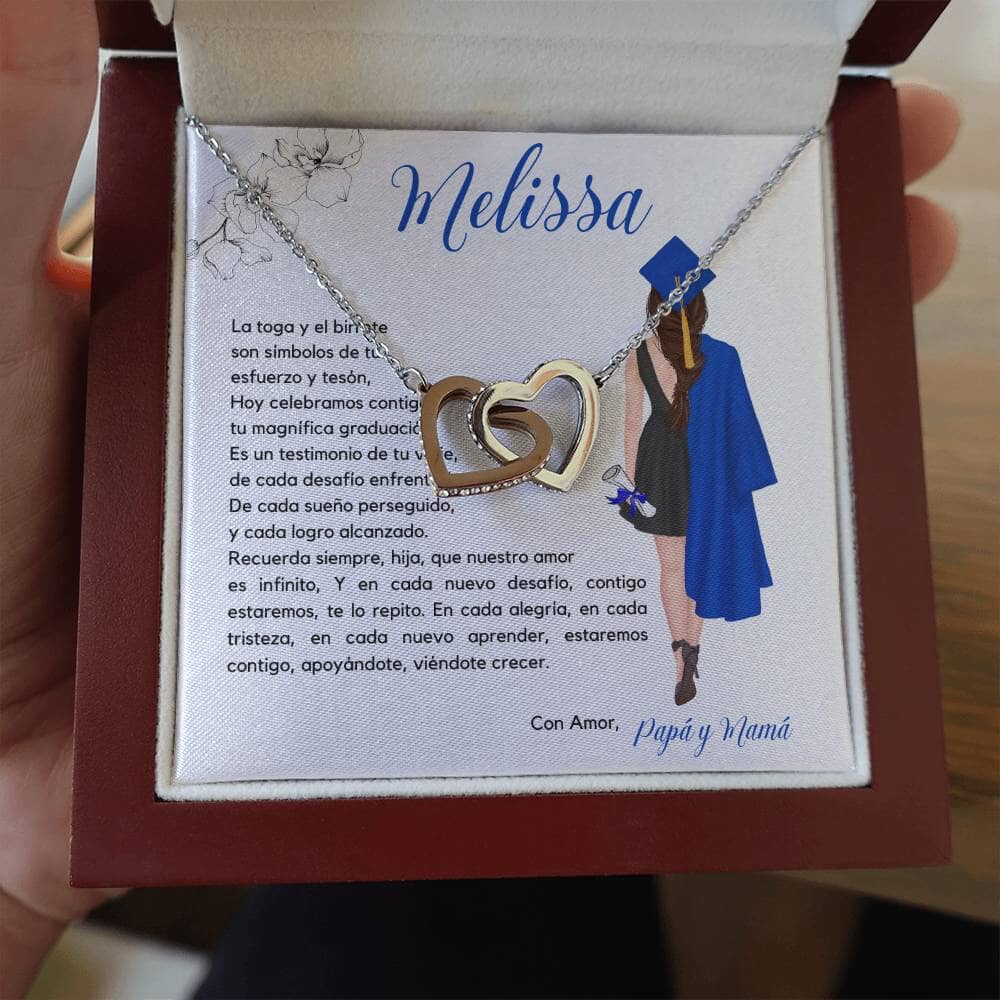 Un Abrazo Eterno de Amor y Orgullo: Collar Corazones Entrelazados con Tarjeta Personalizada Jewelry/InterlockingHearts 