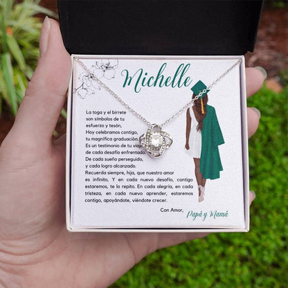 Un Collar de Nudo de Amor para Celebrar su Graduación Jewelry/LoveKnot Acabado en oro blanco de 14 k Standard Box 