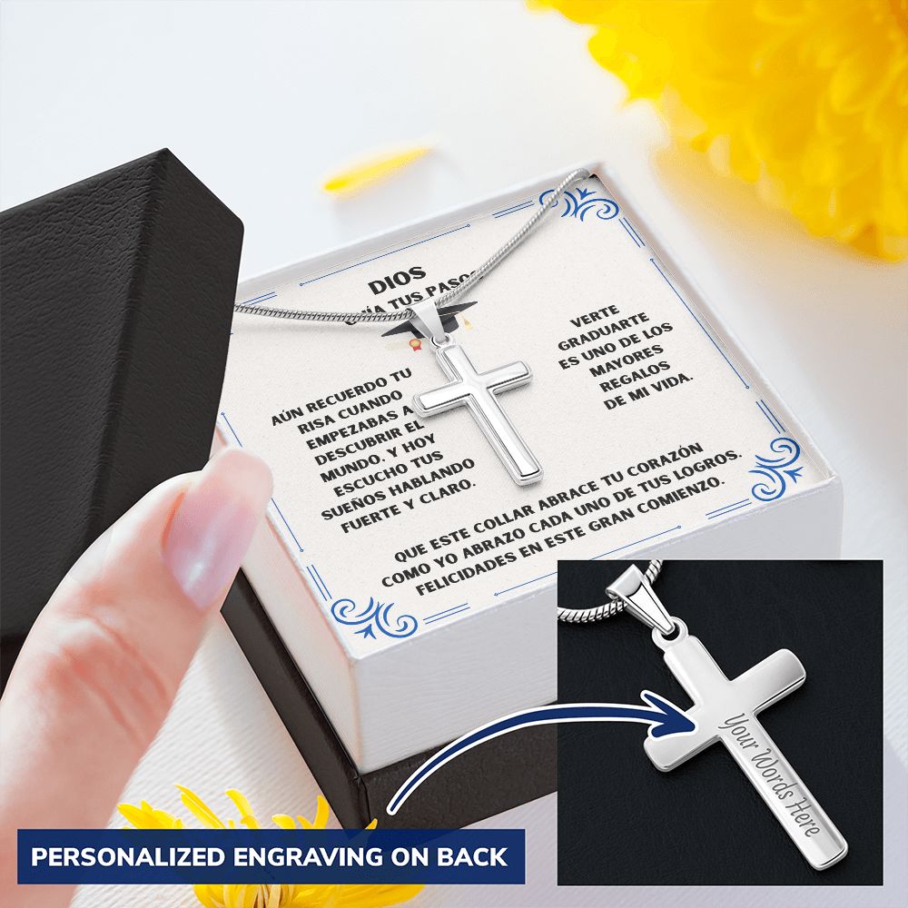 Un Nuevo Comienzo Bajo la Guía de Dios – Cruz Personalizada de Graduación Jewelry 