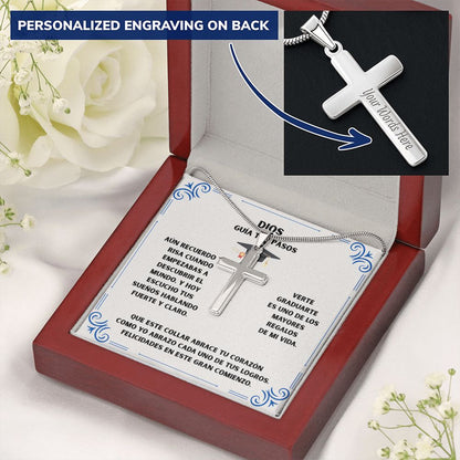 Un Nuevo Comienzo Bajo la Guía de Dios – Cruz Personalizada de Graduación Jewelry 