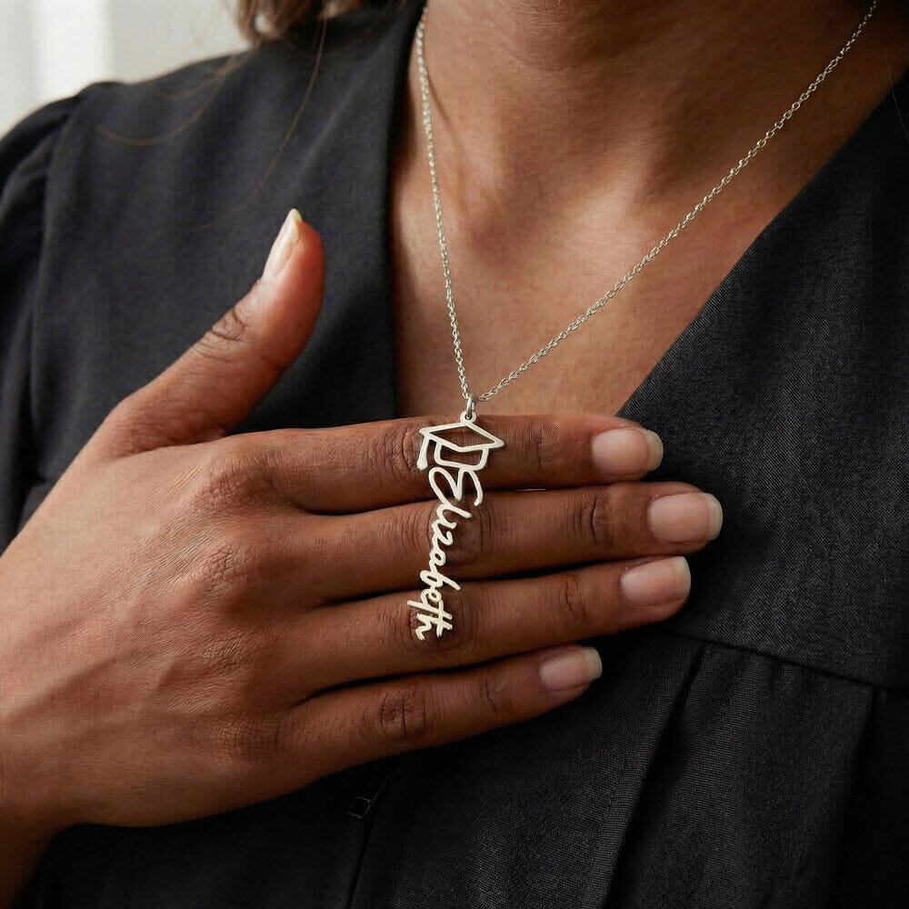 Un Regalo para Atesorar - Collar de Graduación para Novia con Tarjeta de Mensaje Jewelry/NameNecklace 