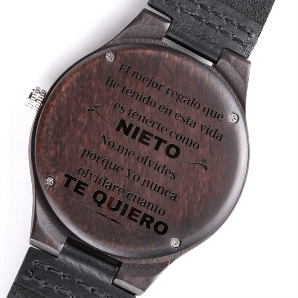 Un regalo para que su Nieto sepa cuánto lo amas - Reloj de madera grabado Jewelry/Watch 