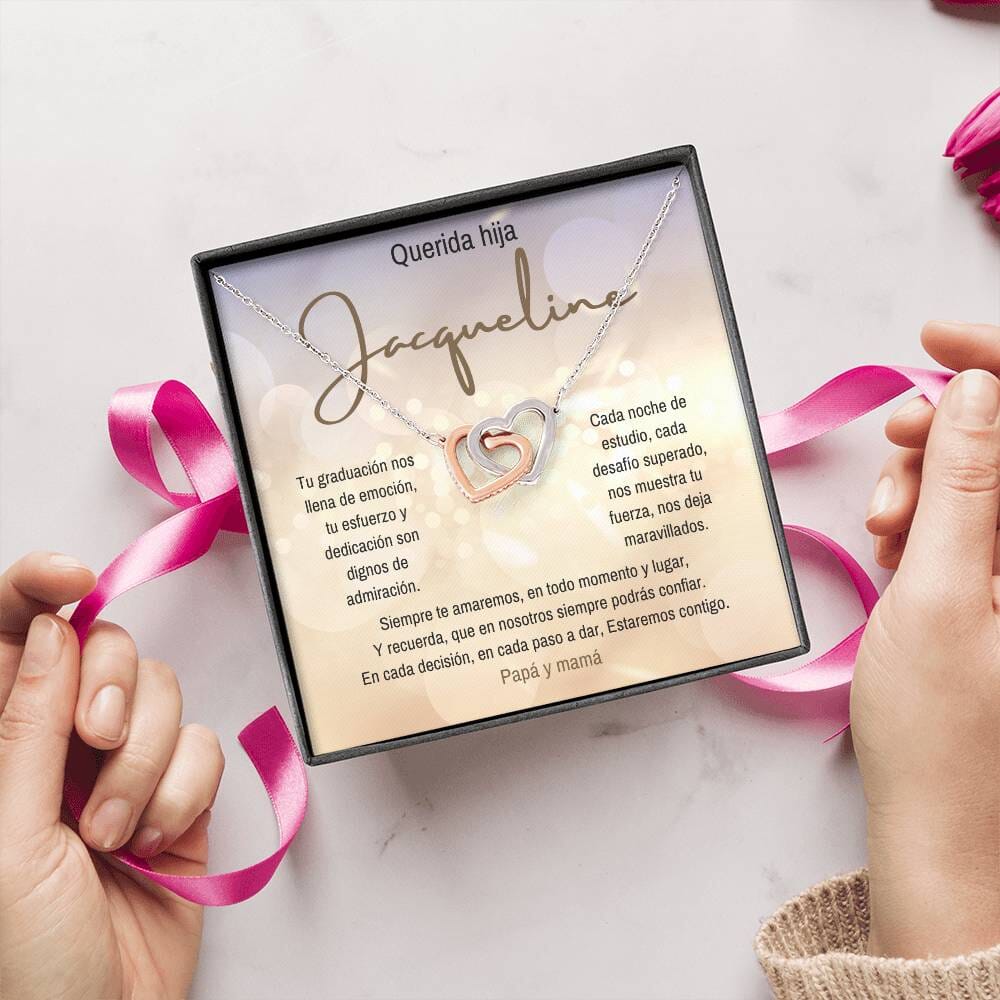 Un Símbolo de Amor y Orgullo: Collar de Corazones Entrelazados para Celebrar su Graduación Jewelry/InterlockingHearts 