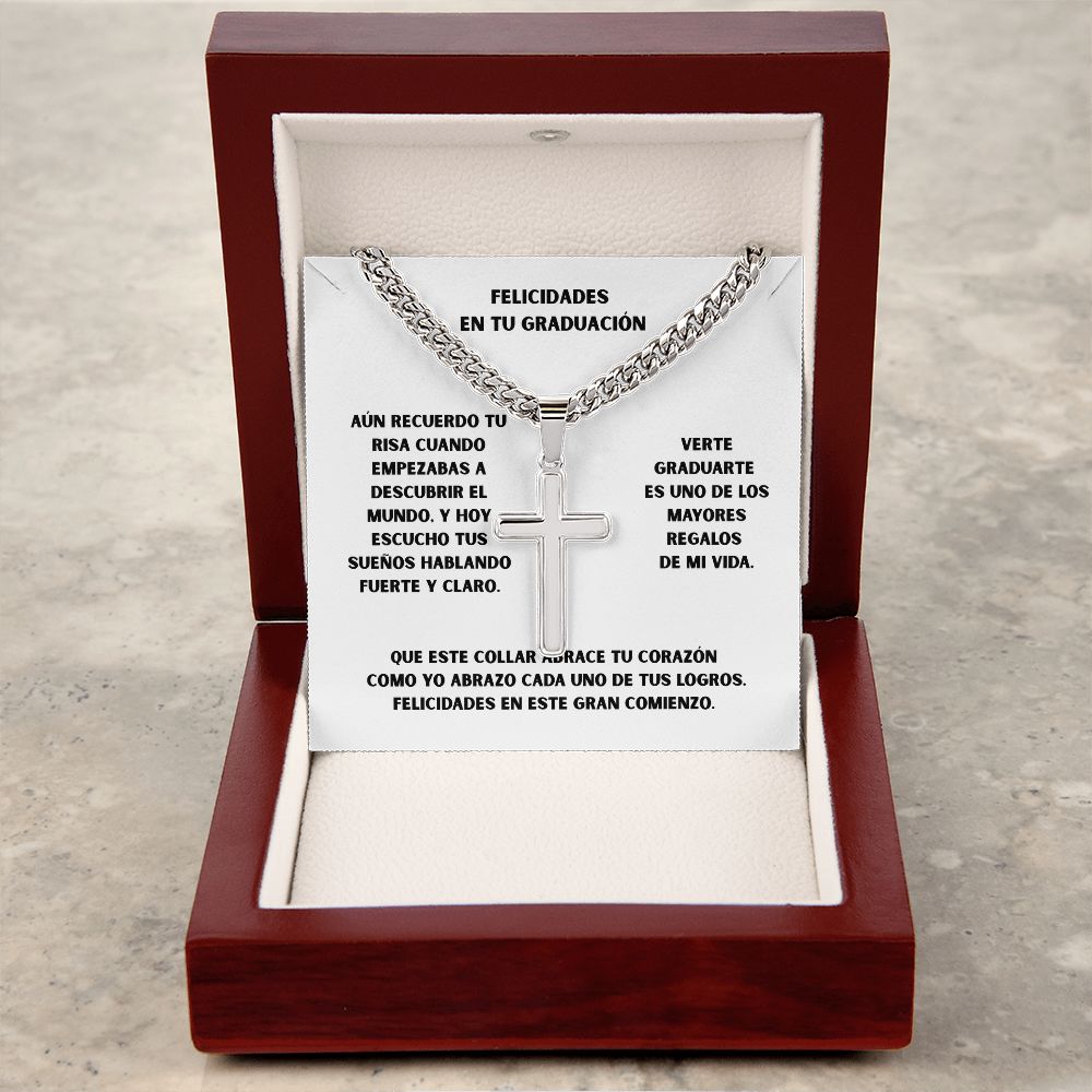Un Símbolo de Fe y Orgullo en Tu Graduación – Cruz Personalizada con Cadena de Enlace Cubana. Jewelry 